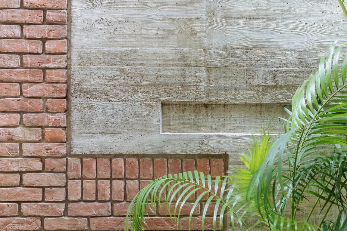 Left Aligned Image